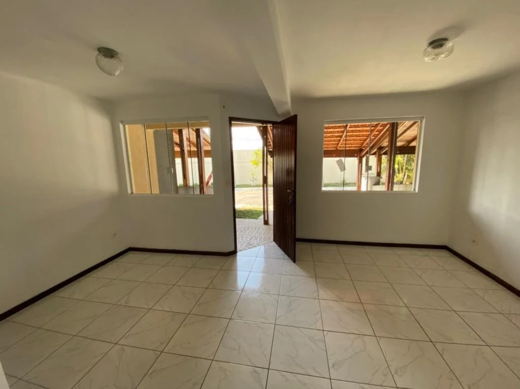 3-bedroom, 100 m² house in Curitiba