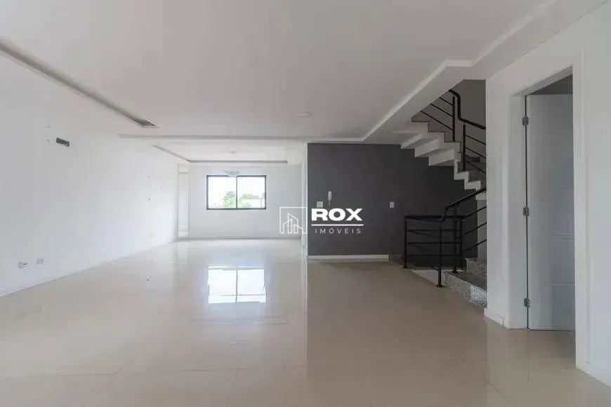 House with 4 en-suite bedrooms, 6 baths and 145 m² — photo 4