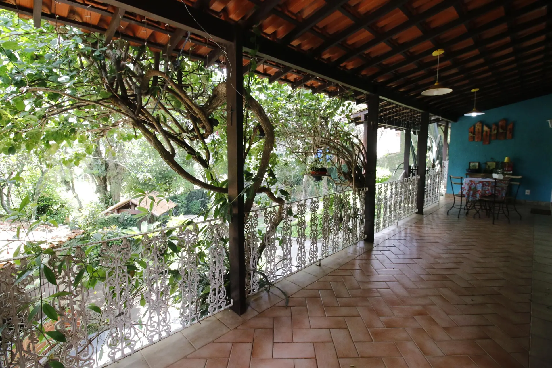 Furnished house, 700 m², with a jacuzzi — photo 2