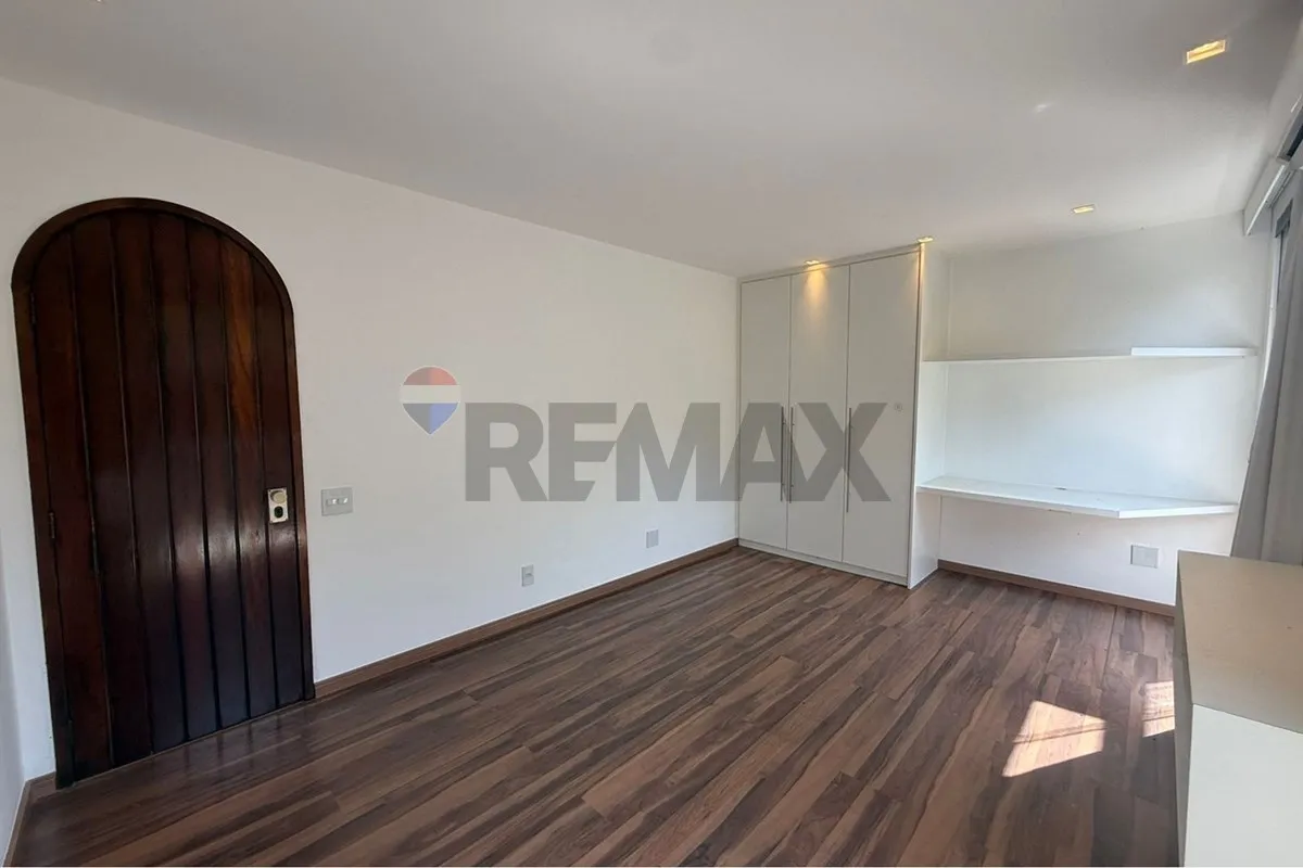 Casa de 580 m² con 5 dormitorios y 6 plazas — photo 39