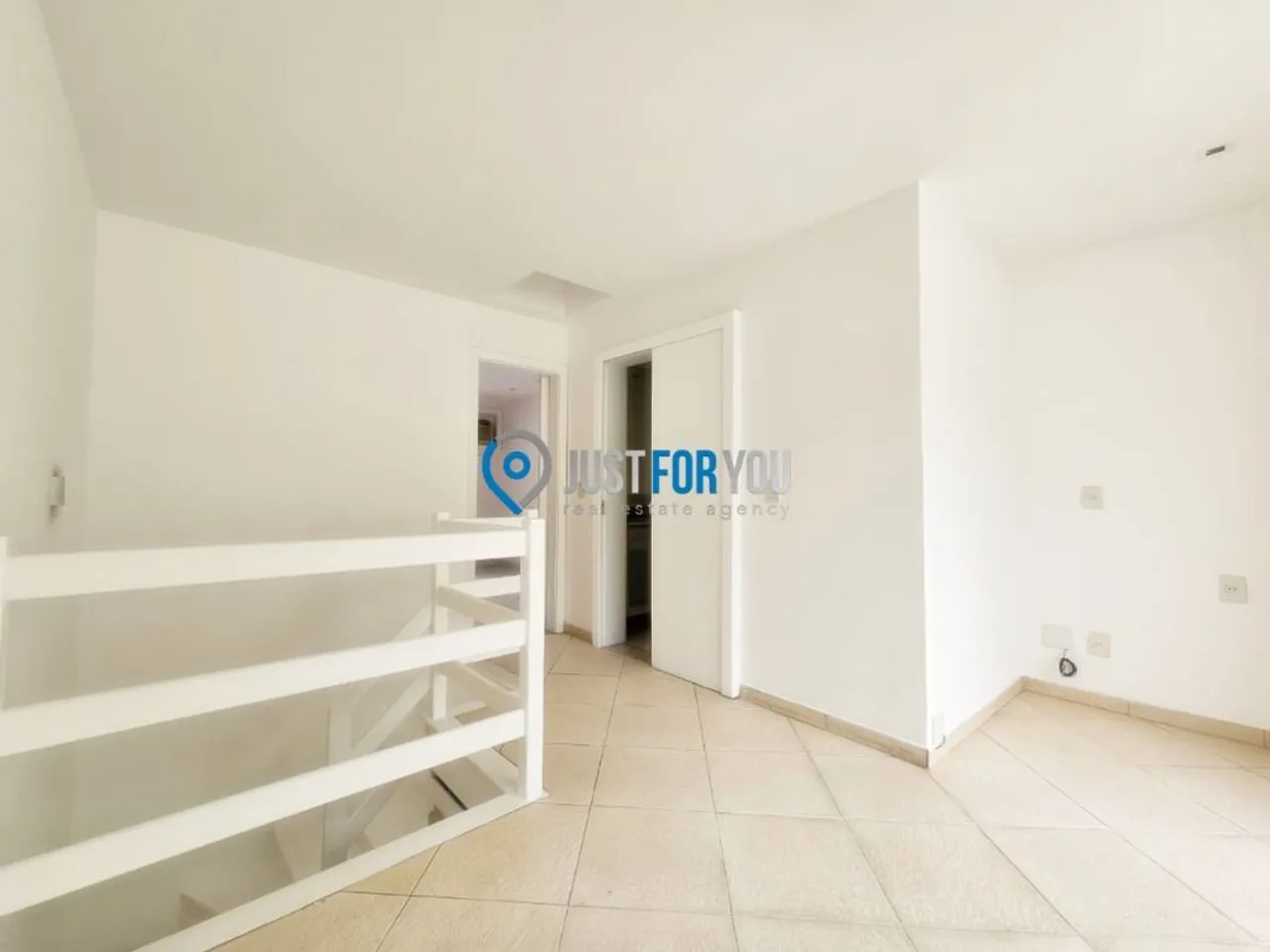 Casa com 4 dormitórios, 5 banheiros e 3 vagas — photo 17