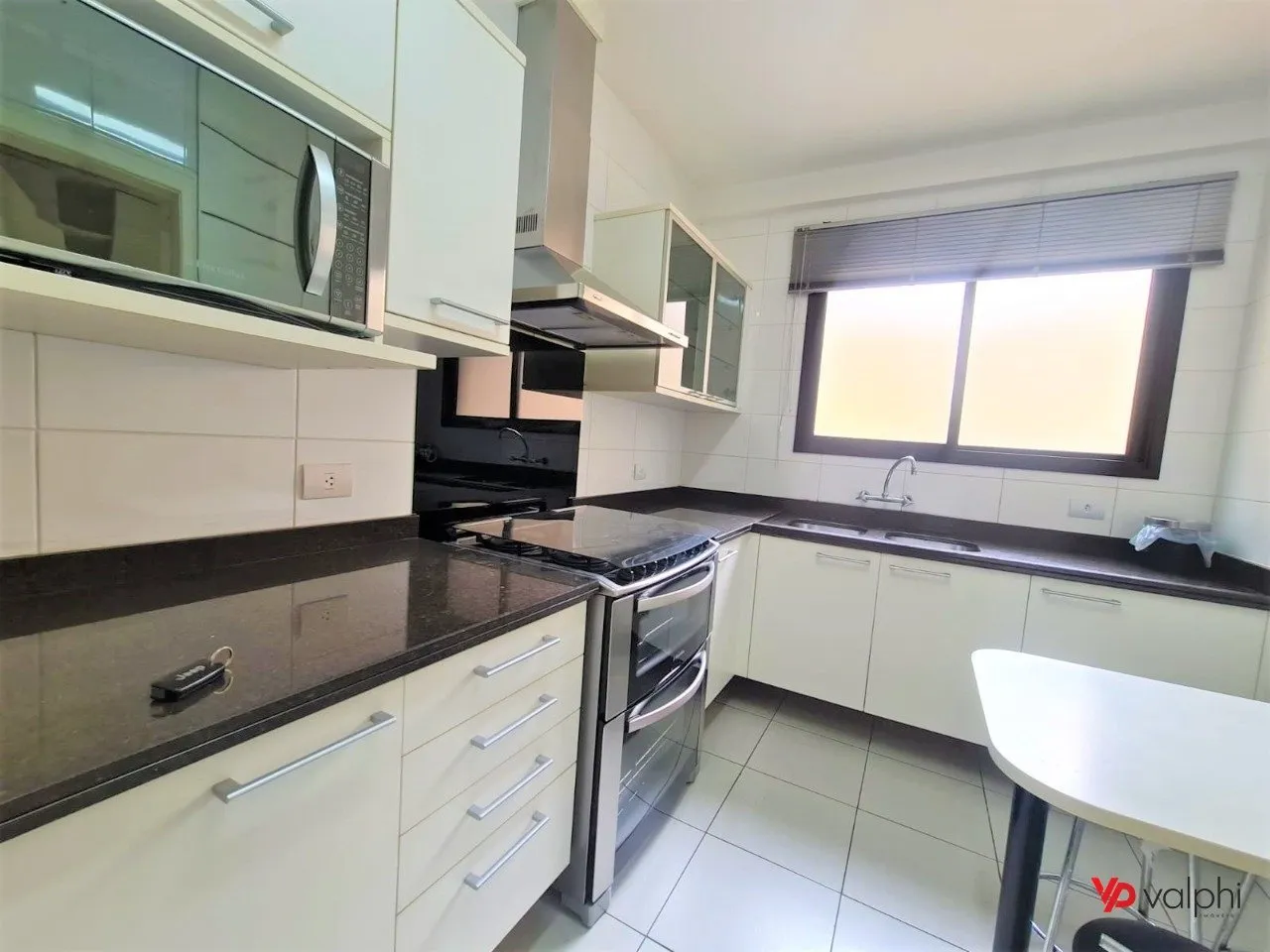Apartamento de 3 dormitorios con jardín privado — photo 23