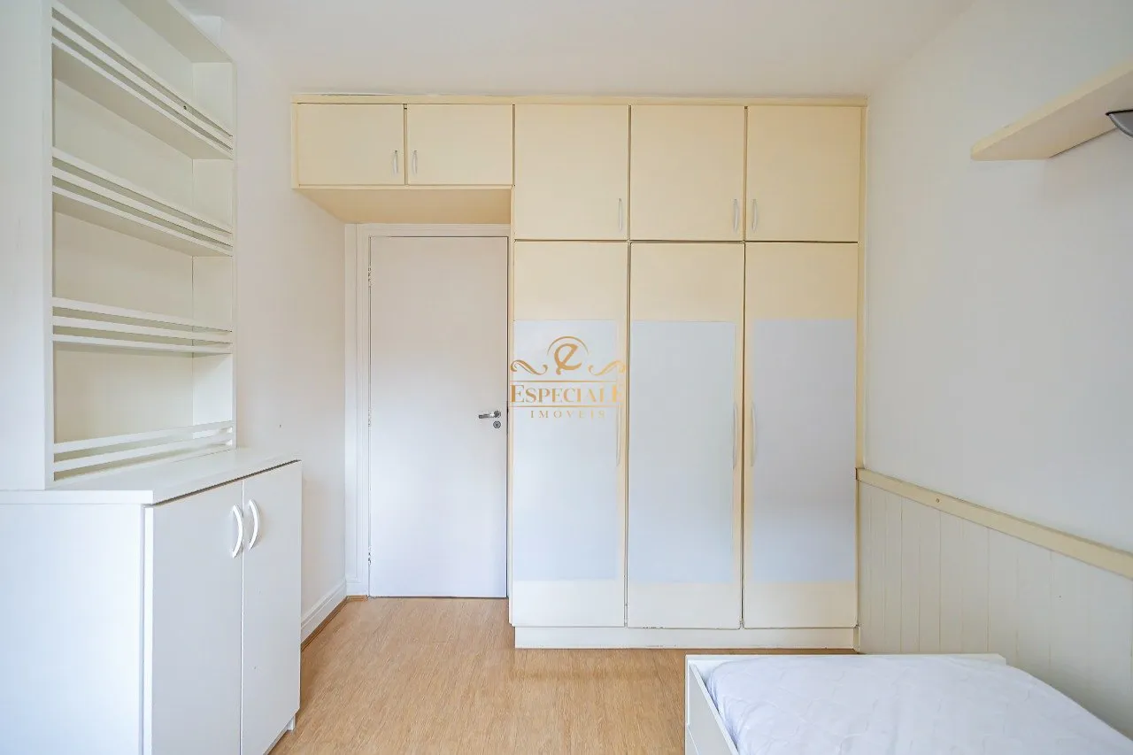 Apartment with 3 en-suite bedrooms and balcony — photo 24