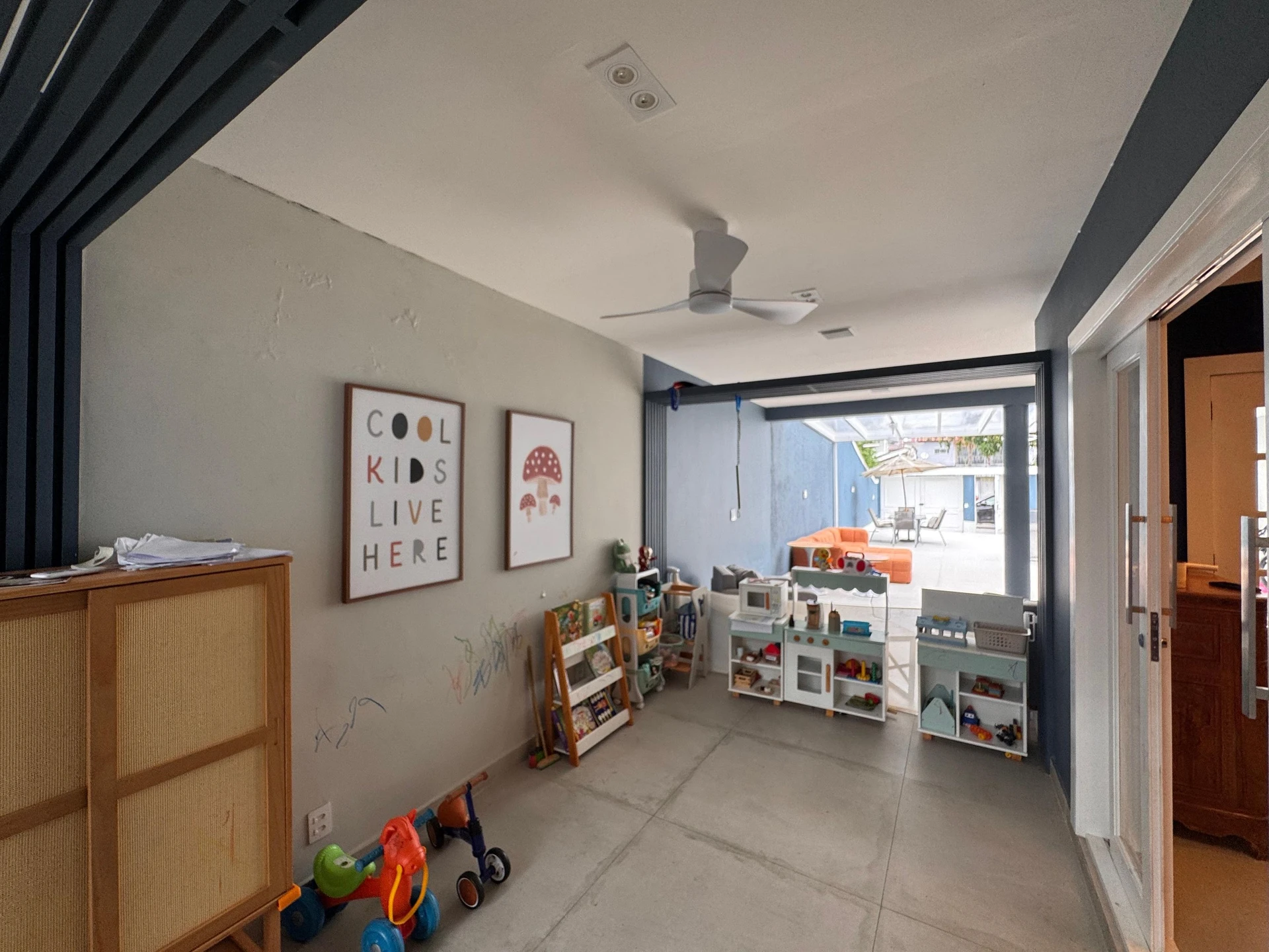 Furnished house, 550 m², with a bathtub — photo 47