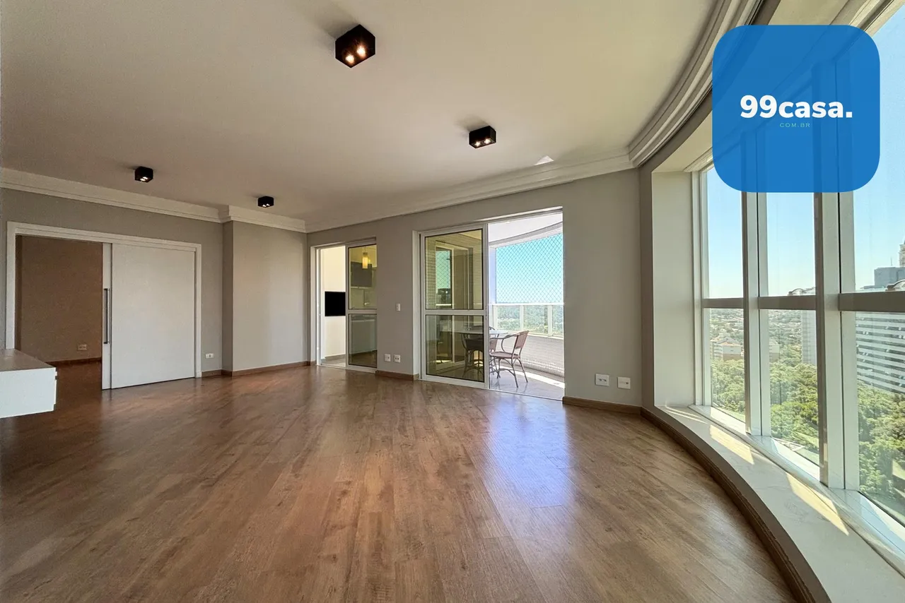 Apartamento de 4 habitaciones y 4 baños con cocina cerrada — photo 3