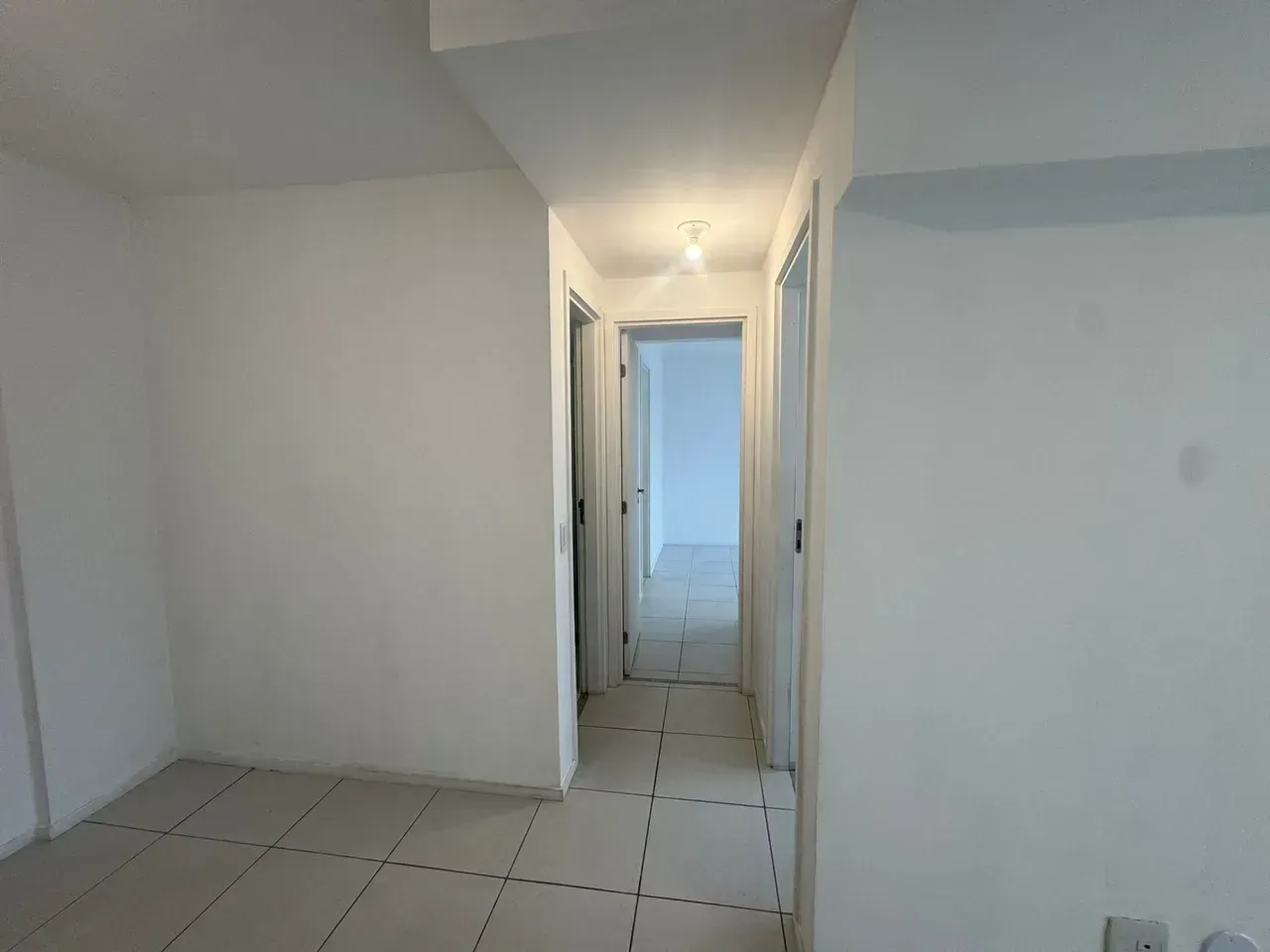 Apartment with 2 bathrooms and glass shower enclosures 61 m² — photo 14