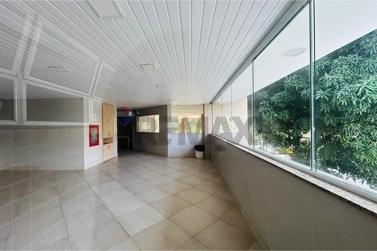 One-bedroom apartment in a building with a sauna — photo 41