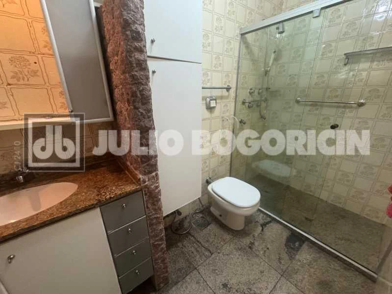 Дом 429 м²: 4 спальни, 5 парковочных мест, барбекю — photo 26