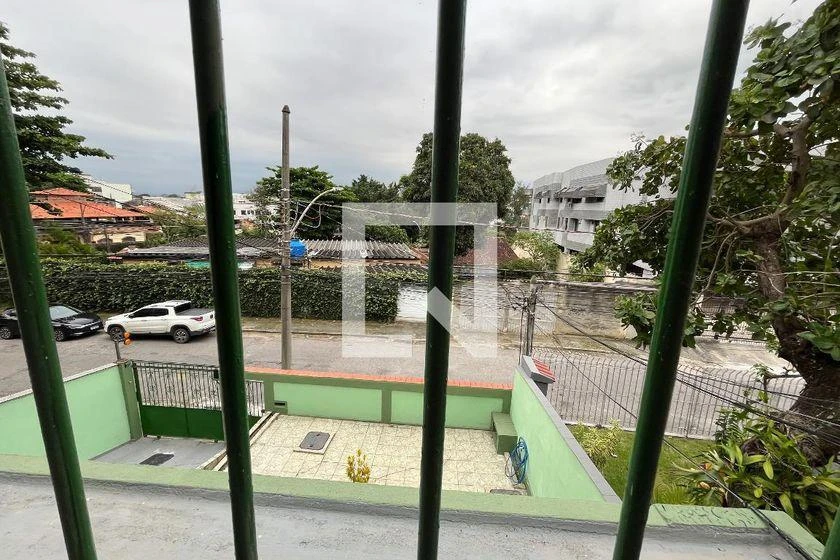 6-bedroom house with a washing machine in Rio de Janeiro — photo 32