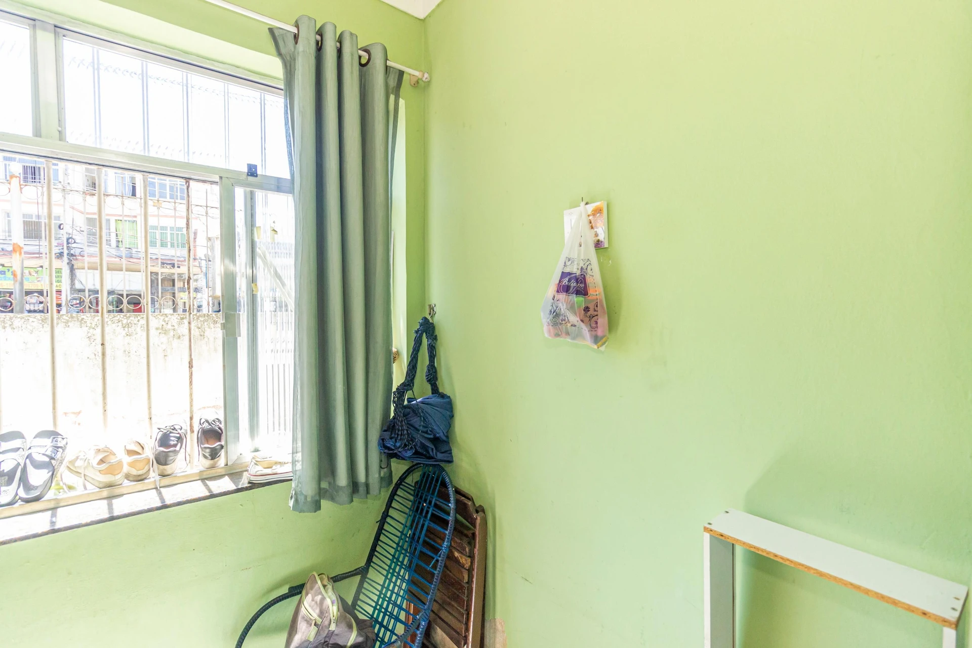 Furnished 2-bedroom apartment with gas stove kitchen — photo 26