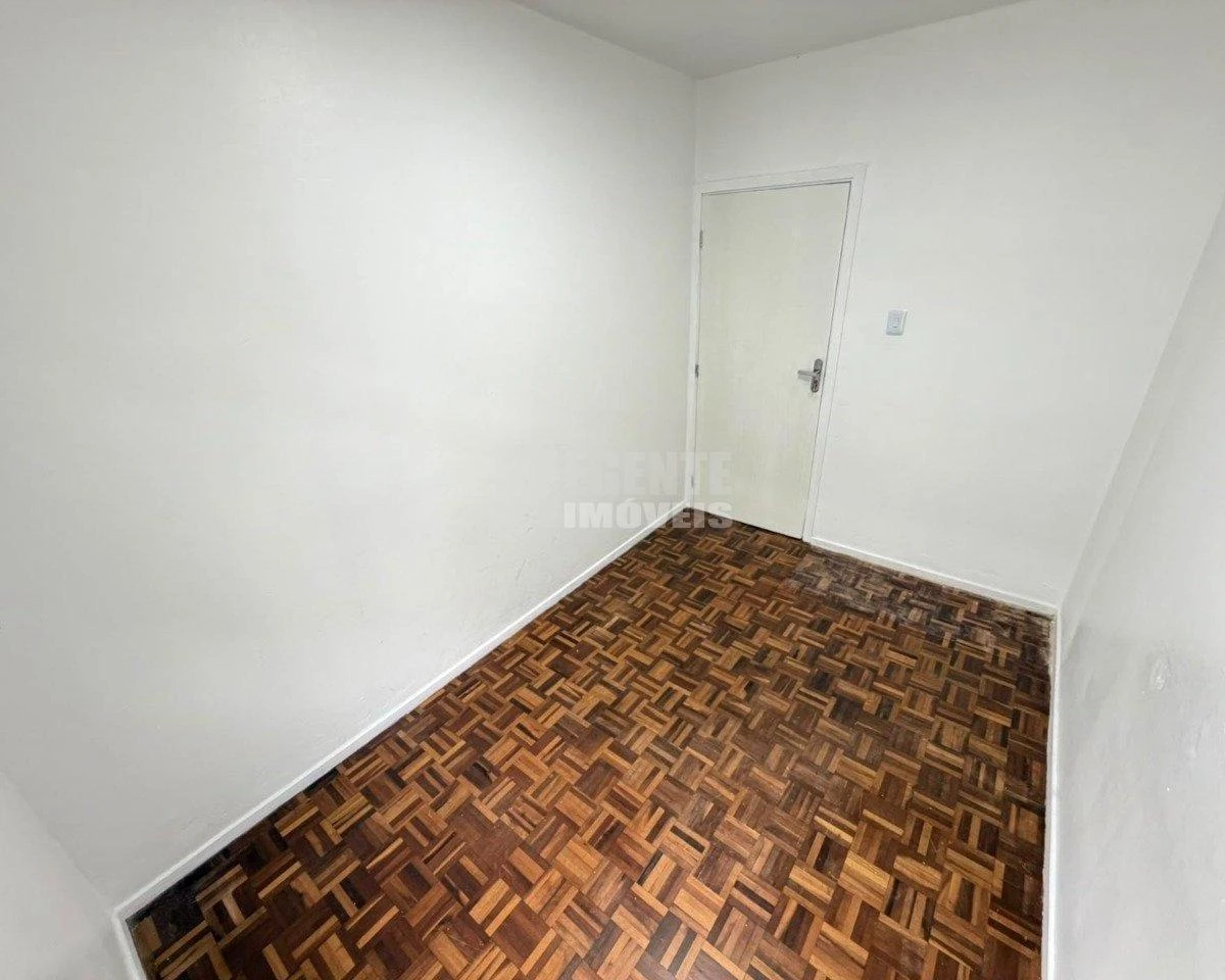 Apartamento de 2 quartos em condomínio com academia — photo 4