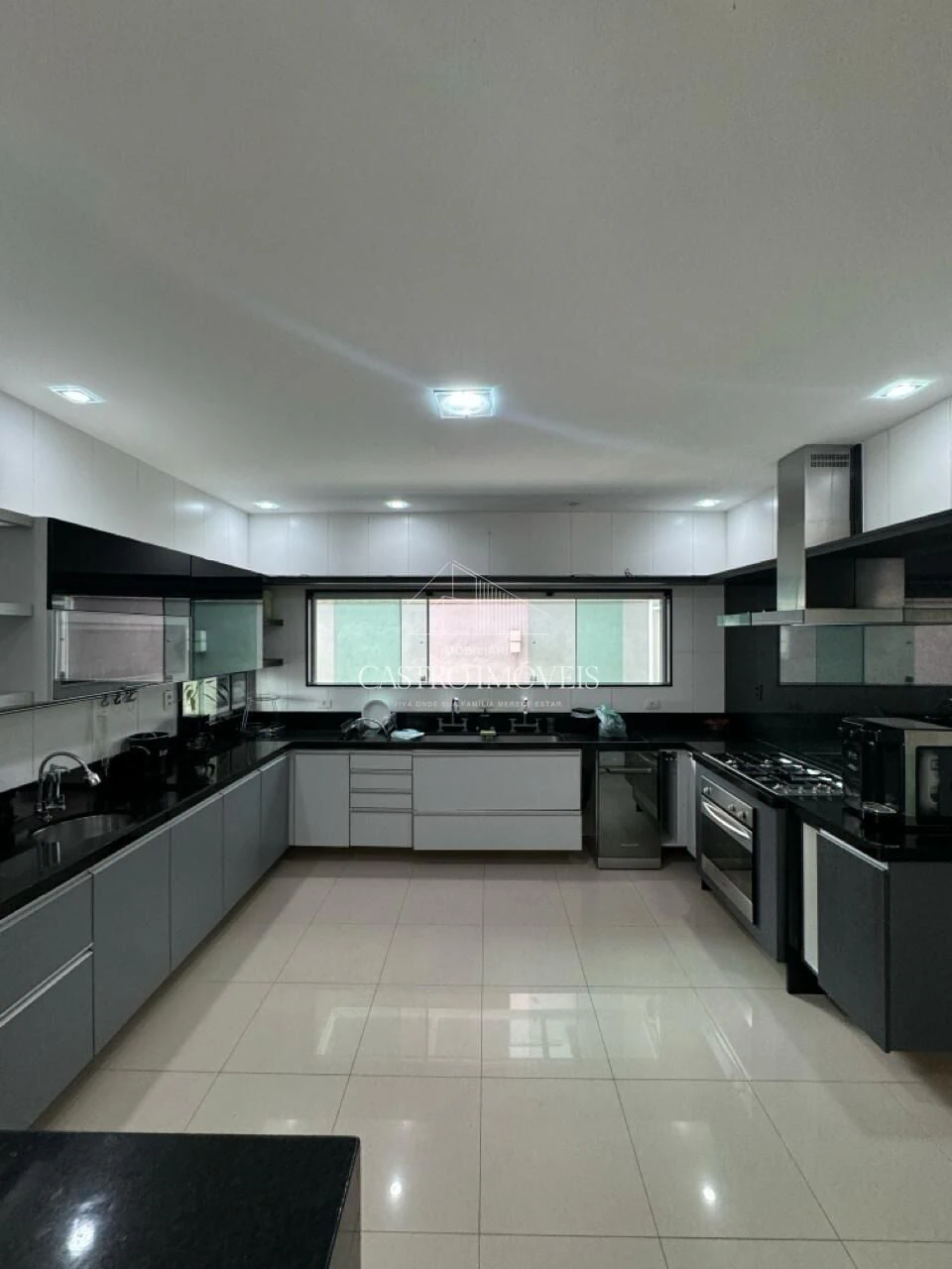 Casa com 5 suítes e jardim privativo — photo 10