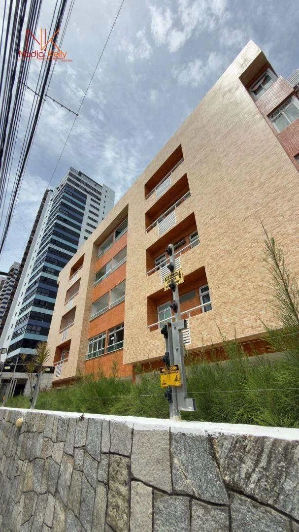 3-bedroom apartment with a washing machine in João Pessoa — photo 21