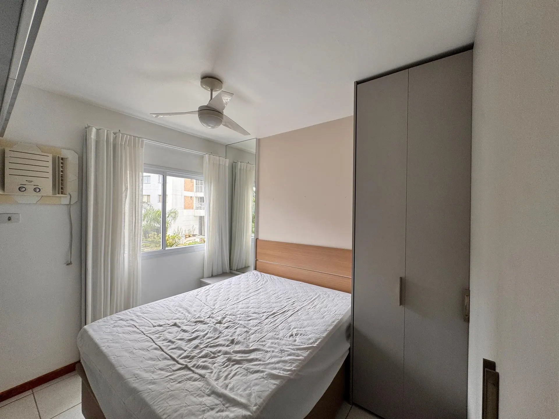 Квартира 107 м² з видом на воду та балконом із грилем — photo 7