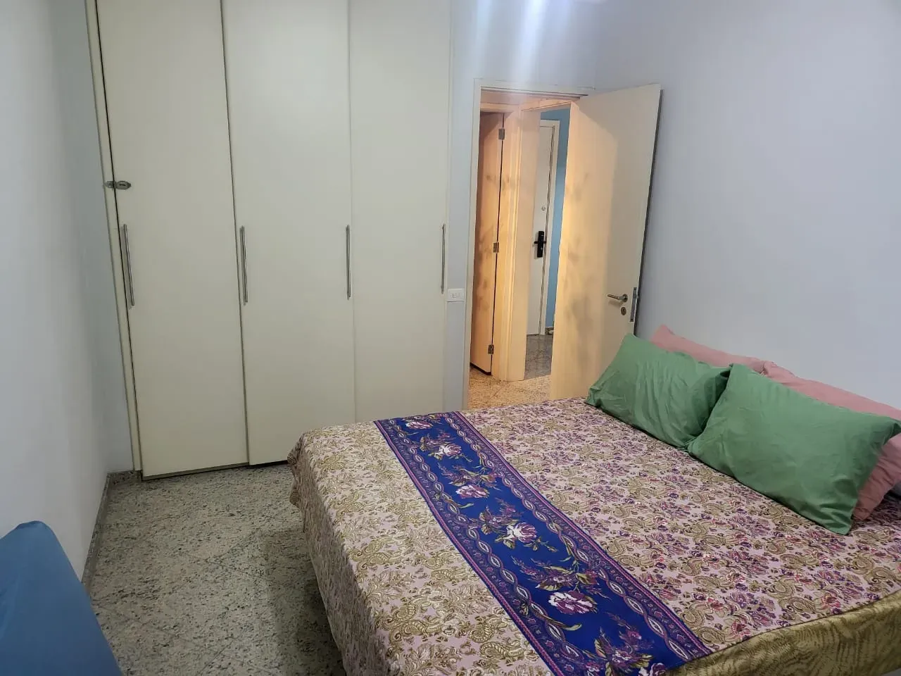 60 m² apartment with a washing machine and a water view — photo 5