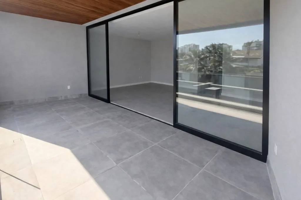 Unfurnished house with 4 en-suite bedrooms and 6 baths — photo 21