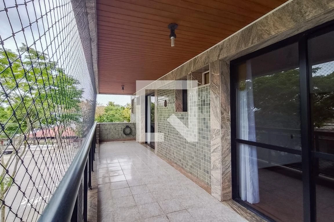 4-bedroom apartment with a water view in Rio de Janeiro — photo 67
