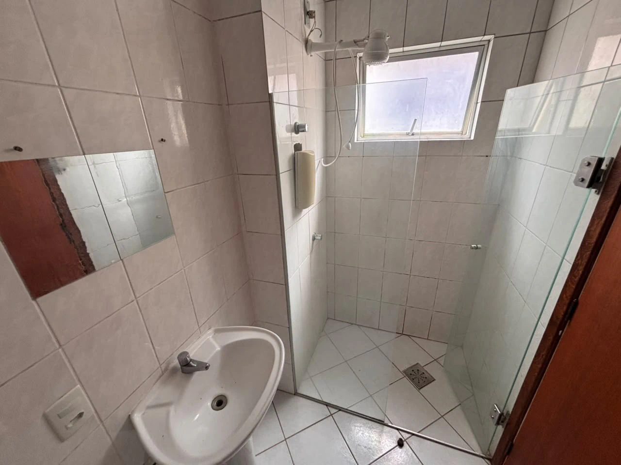 3-bedroom apartment, 1 with its own bathroom, 85 m² — photo 8
