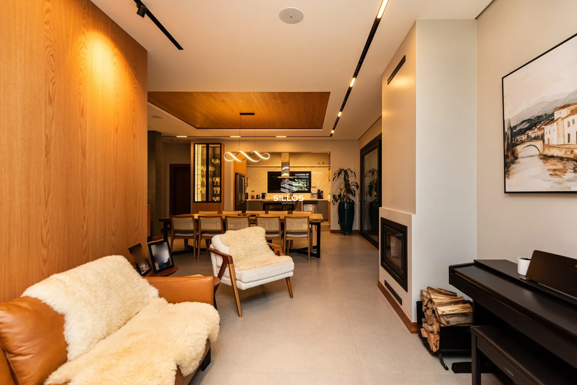 Condominium house with 5 bedrooms and 4 en-suites with balcony — photo 5