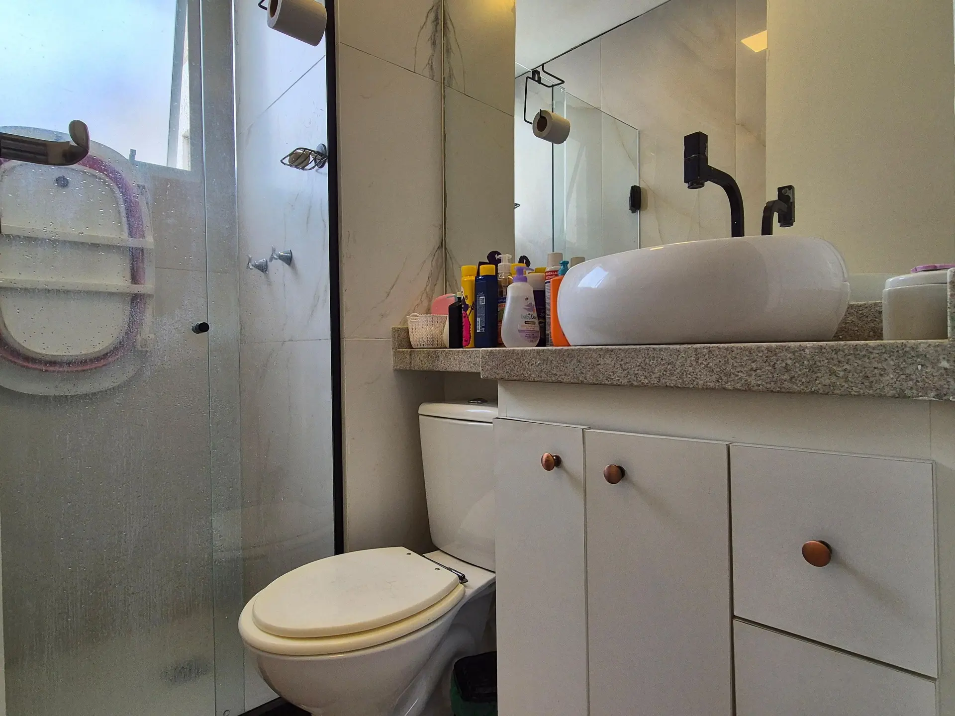 Furnished 2-bedroom apartment with a closed kitchen — photo 22