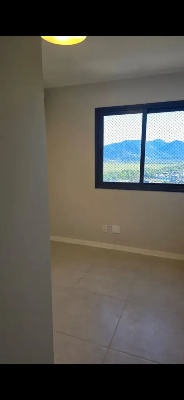 84 m² apartment with 3 bedrooms and integrated kitchen — photo 5
