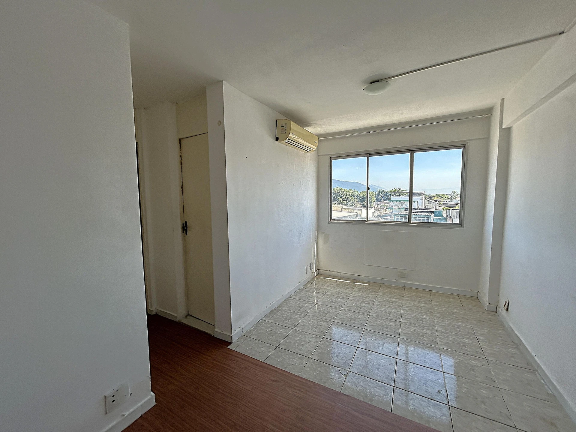 Вид на гори та 2 спальні: квартира 60 м² — photo 16