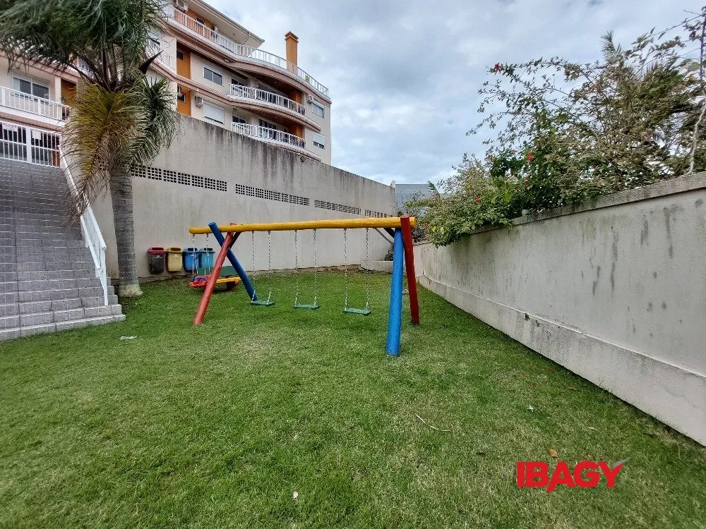 Washing machine in a 2-bedroom apartment, 70 m² — photo 26