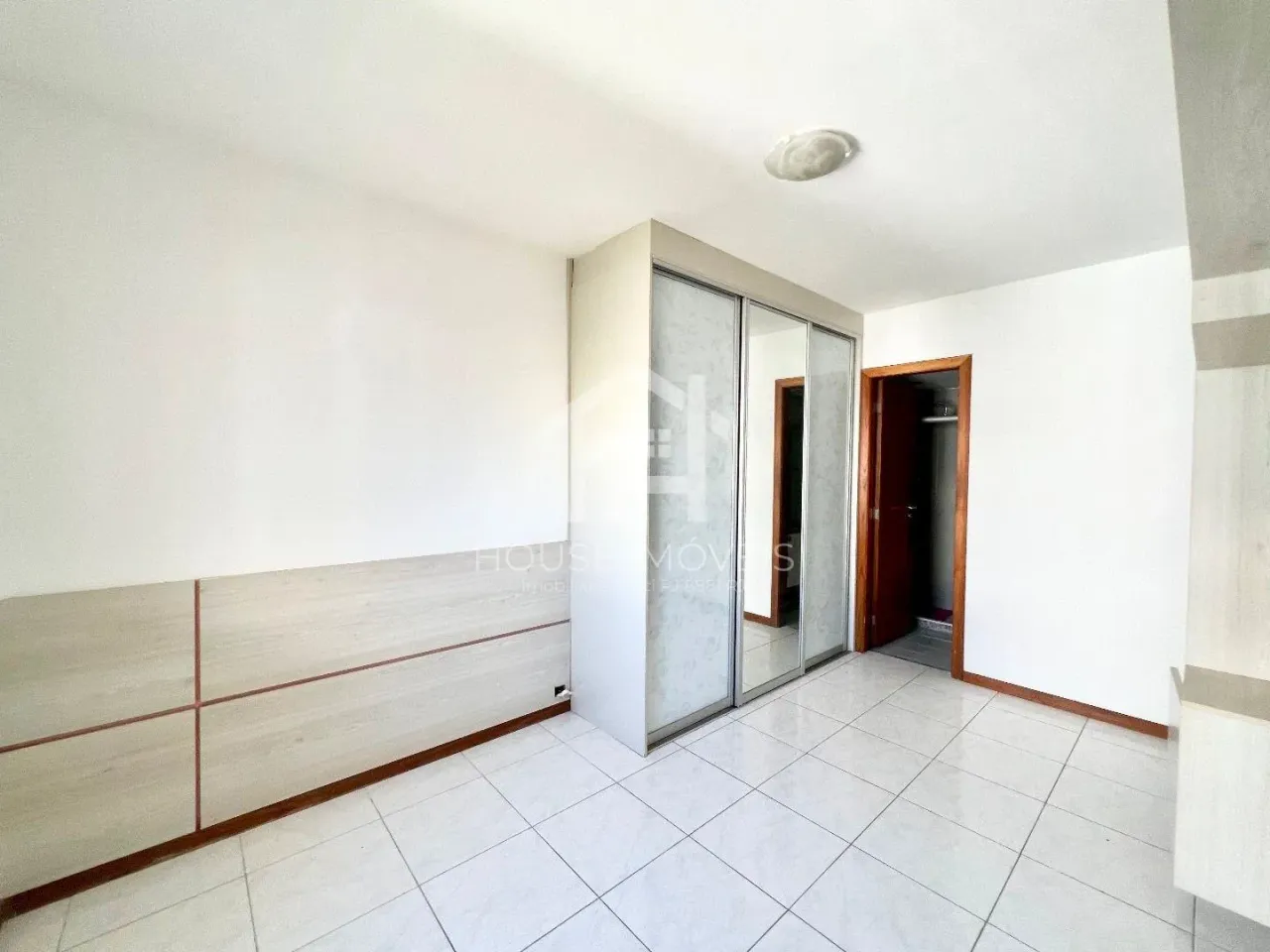 Apartamento com 2 quartos, 2 banheiros e 1 vaga — photo 9