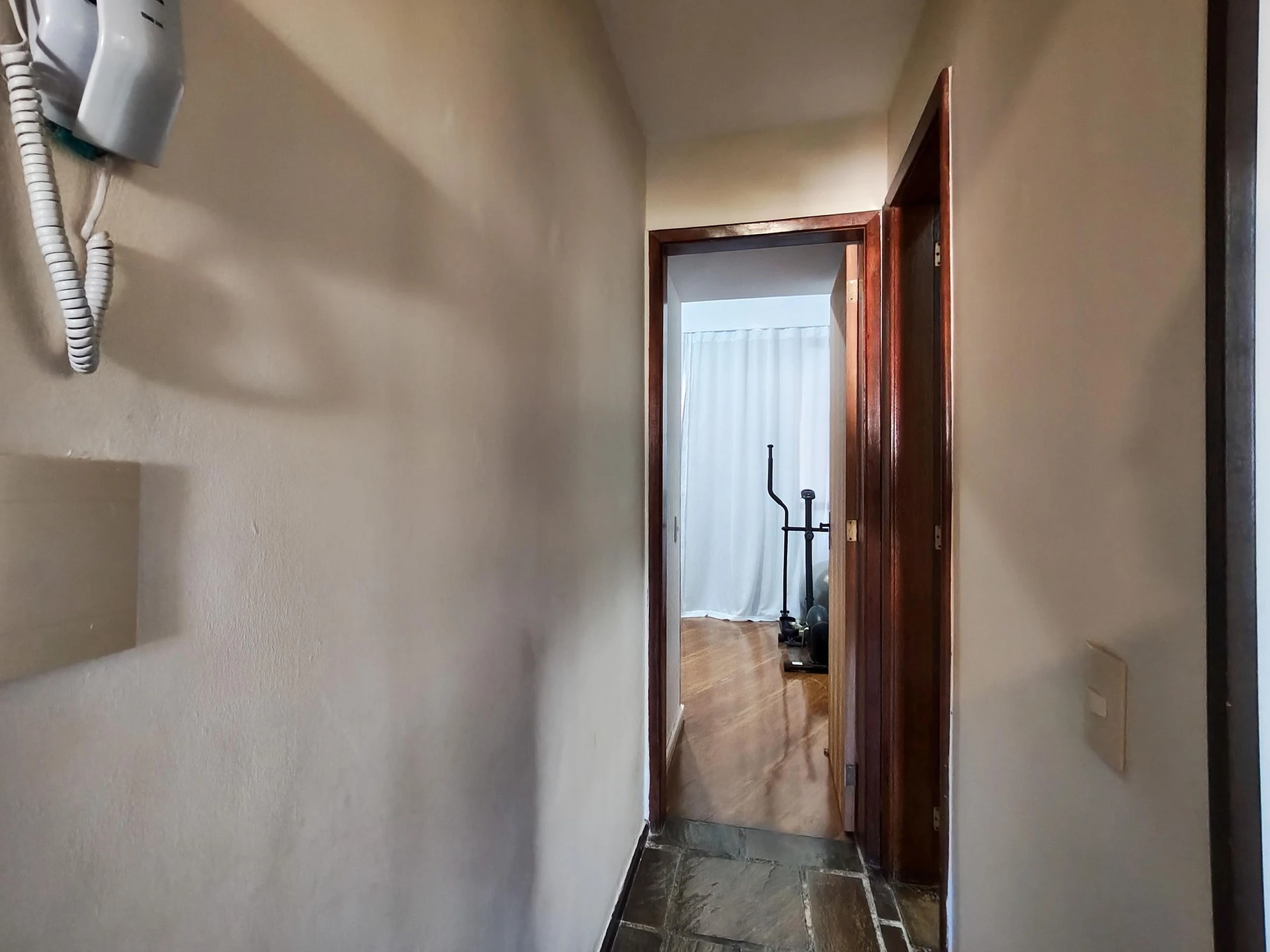 Apartamento mobiliado de 3 quartos com banheira — photo 6