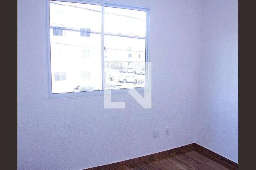 Apartamento para alugar com 2 quartos e 45 m² — photo 2