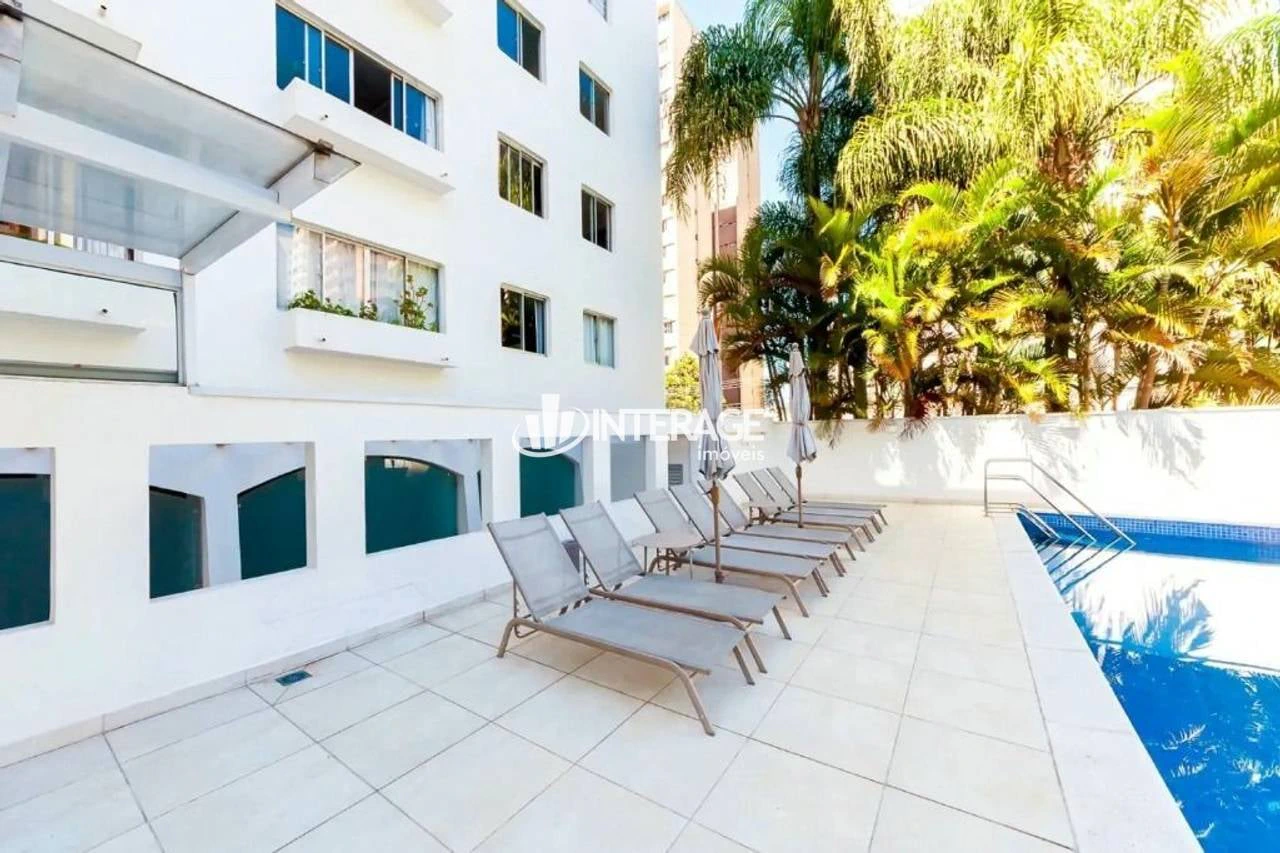 2-bedroom apartment with a private pool in Curitiba — photo 19