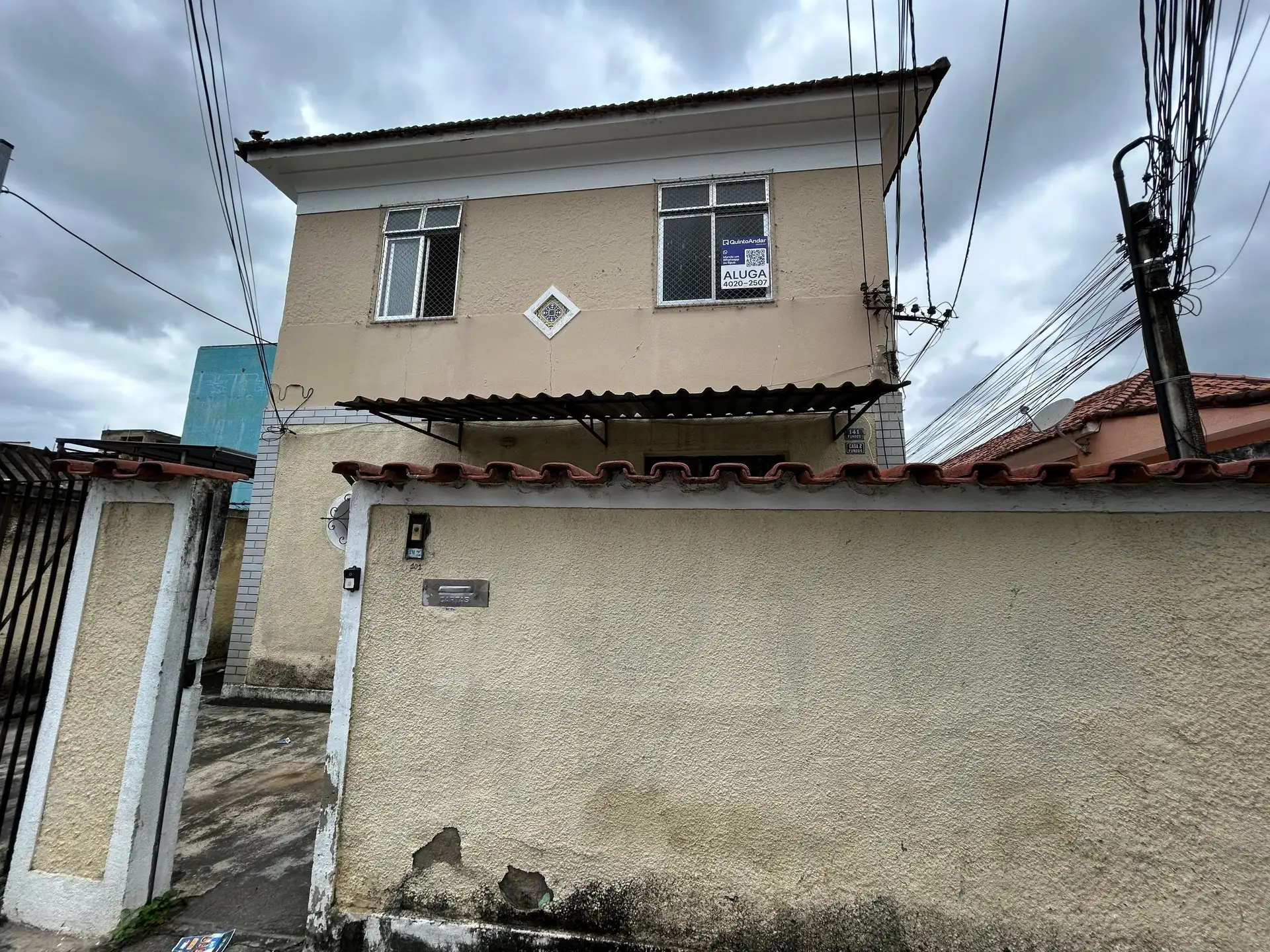 Casa de 2 quartos com piso de madeira ou laminado — photo 37