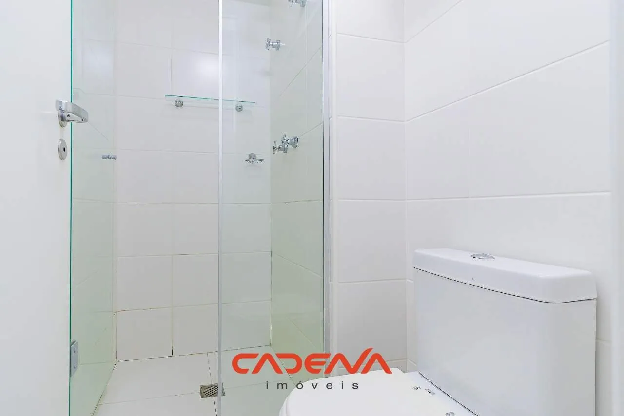Studio mobiliado de 34 m² com sacada e cozinha americana — photo 16
