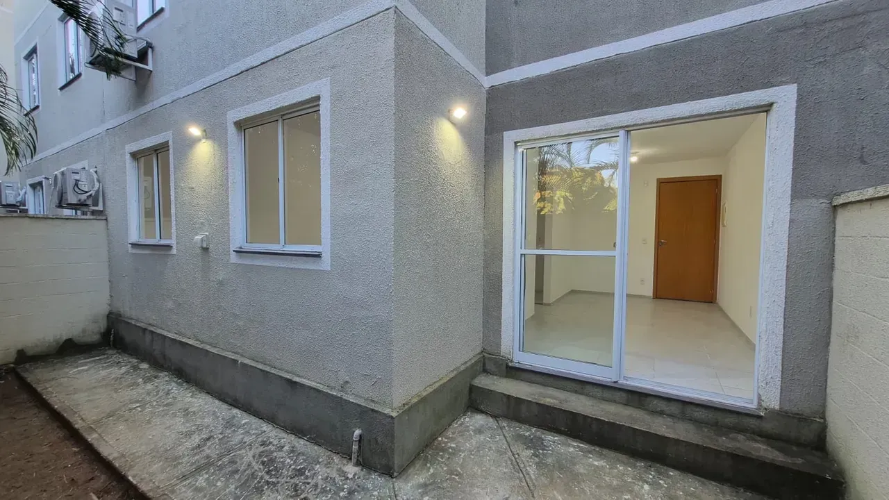 Apartamento sem mobília com 2 quartos e quintal — photo 17