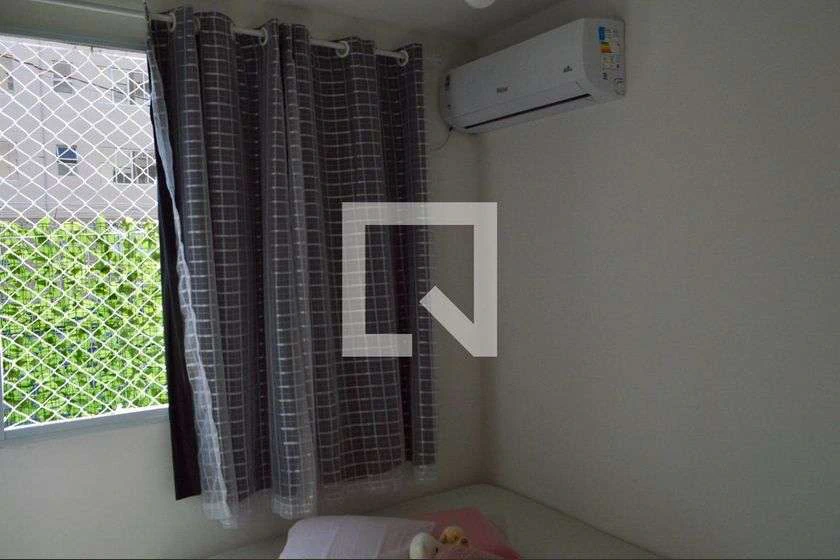 2-bedroom apartment with balcony and open-plan kitchen — photo 4