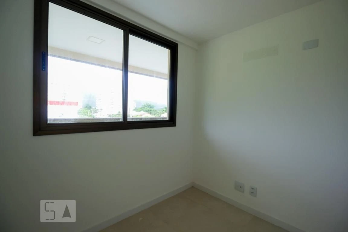 2-bedroom apartment with a mountain view — photo 21