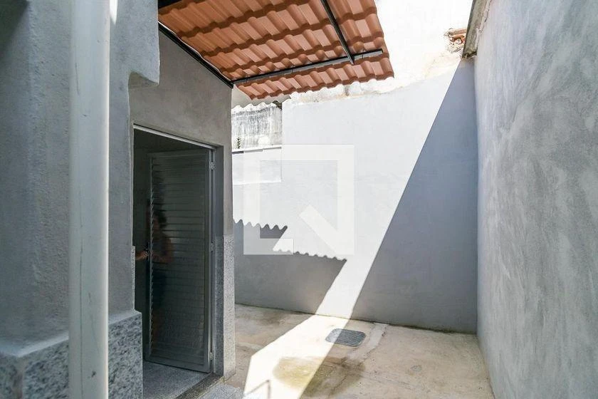 Washing machine in a one-bedroom house, 33 m² — photo 8