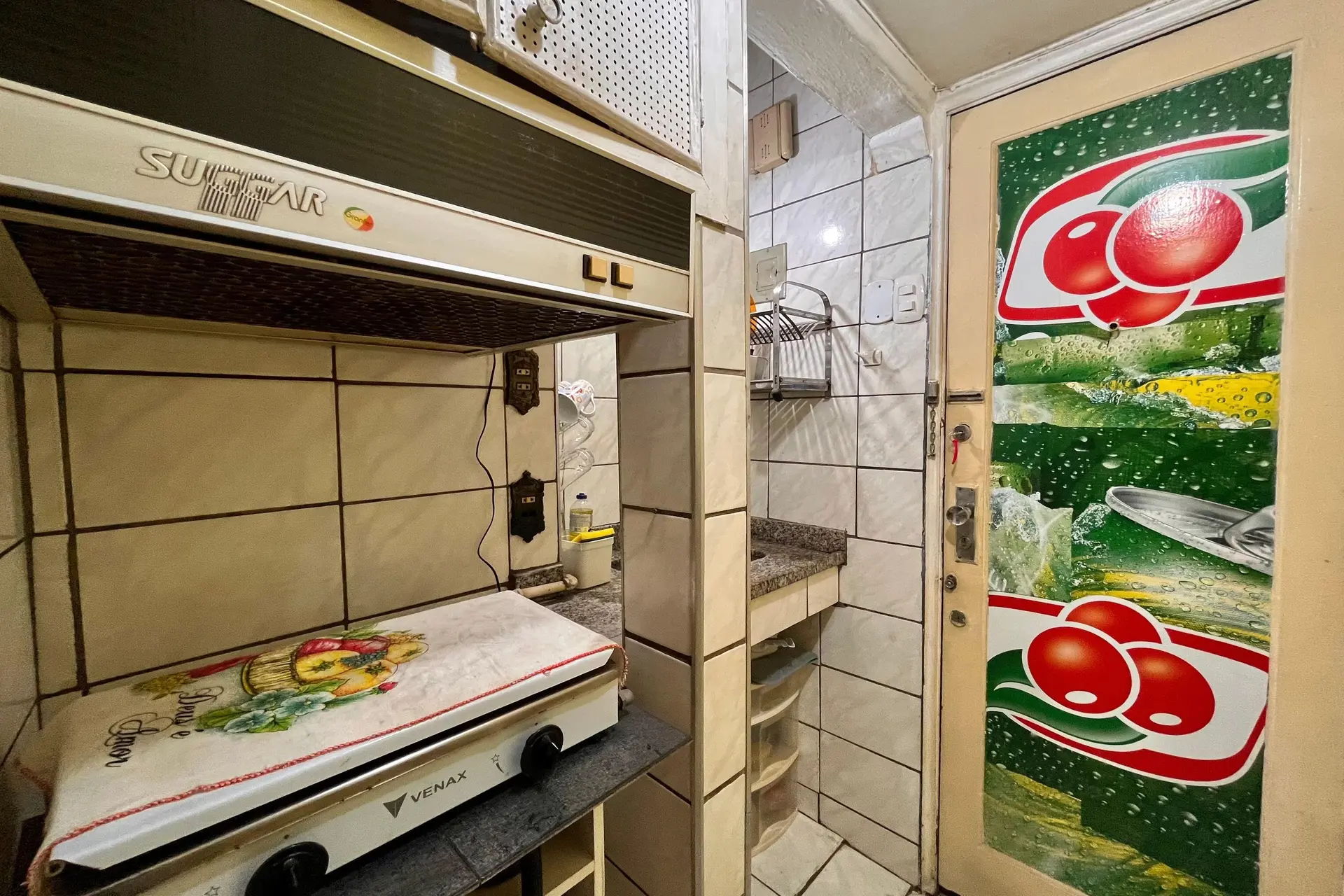 Дерев'яна підлога або ламінат та 1 спальня: квартира 31 м² — photo 14