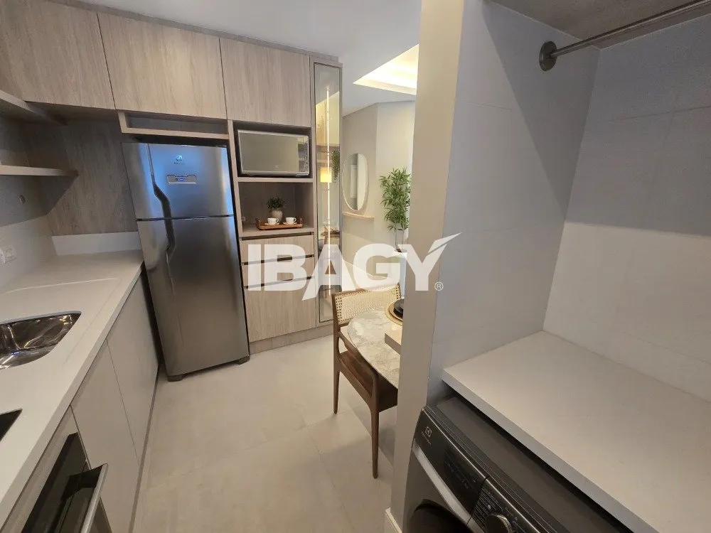 One-bedroom apartment with a home office in Florianópolis — photo 11