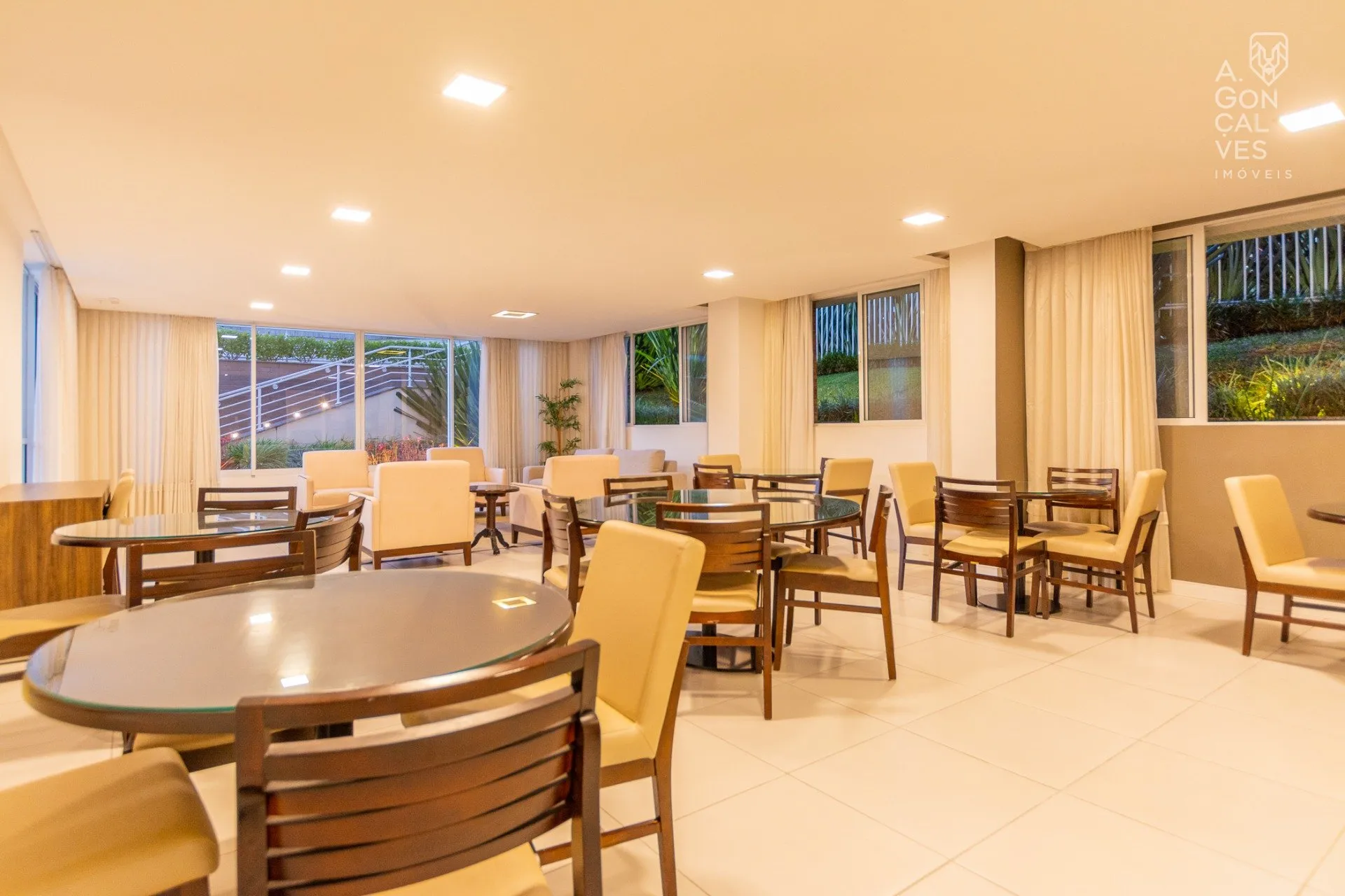 Apartamento com 2 quartos e varanda com churrasqueira — photo 33