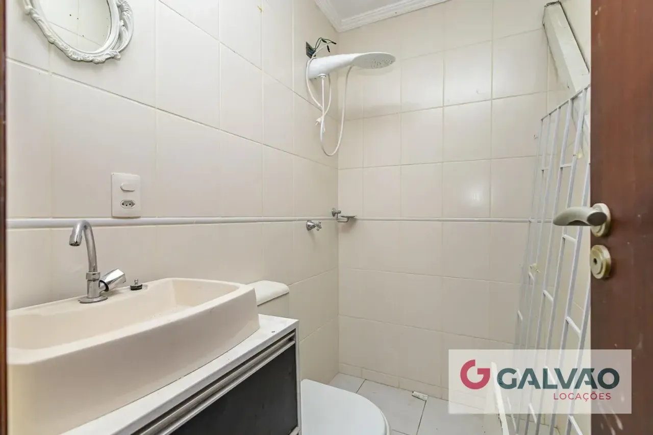 House in a gated community with 3 bedrooms and 1 bath — photo 11
