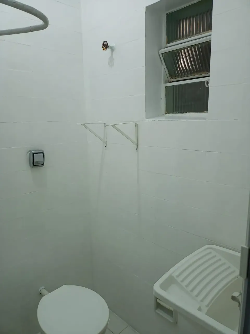 Apartamento de 1 quarto com cozinha compacta e 1 banheiro — photo 10