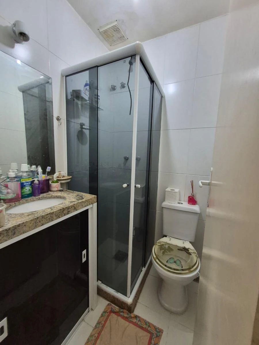 Furnished 3-bedroom apartment with enclosed glass balcony — photo 13