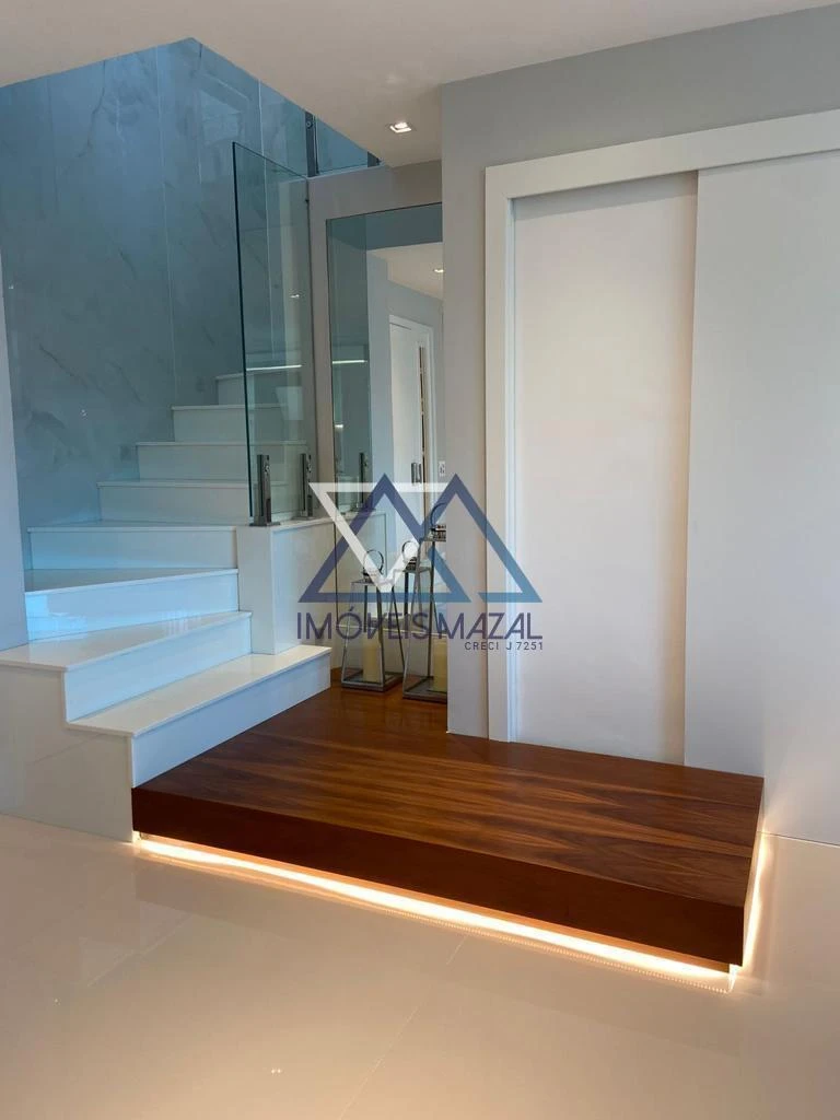 Ванна та 1 спальня: квартира 200 м² — photo 19