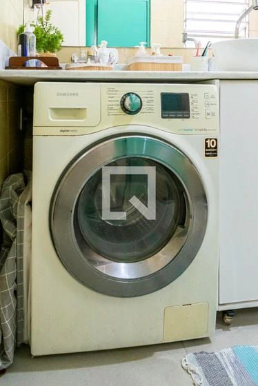2-bedroom apartment with a washing machine — photo 26