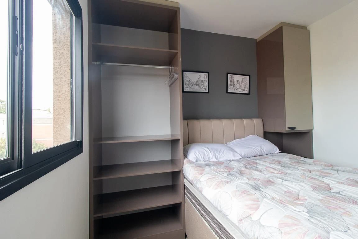 Furnished studio, 20 m², with floor-to-ceiling windows — photo 21