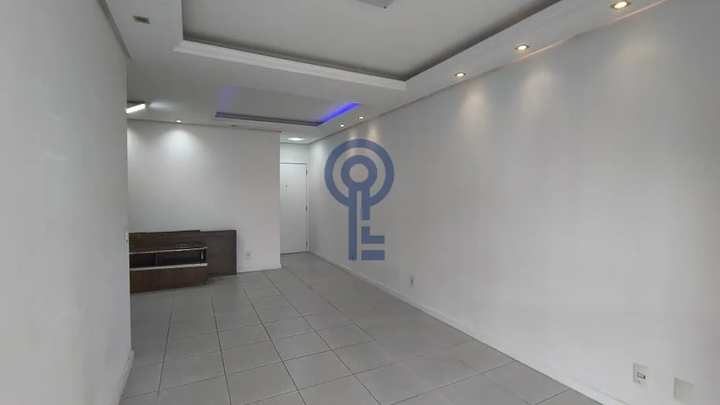 Apartamento de 3 dormitórios com cozinha fechada e 1 vaga — photo 11