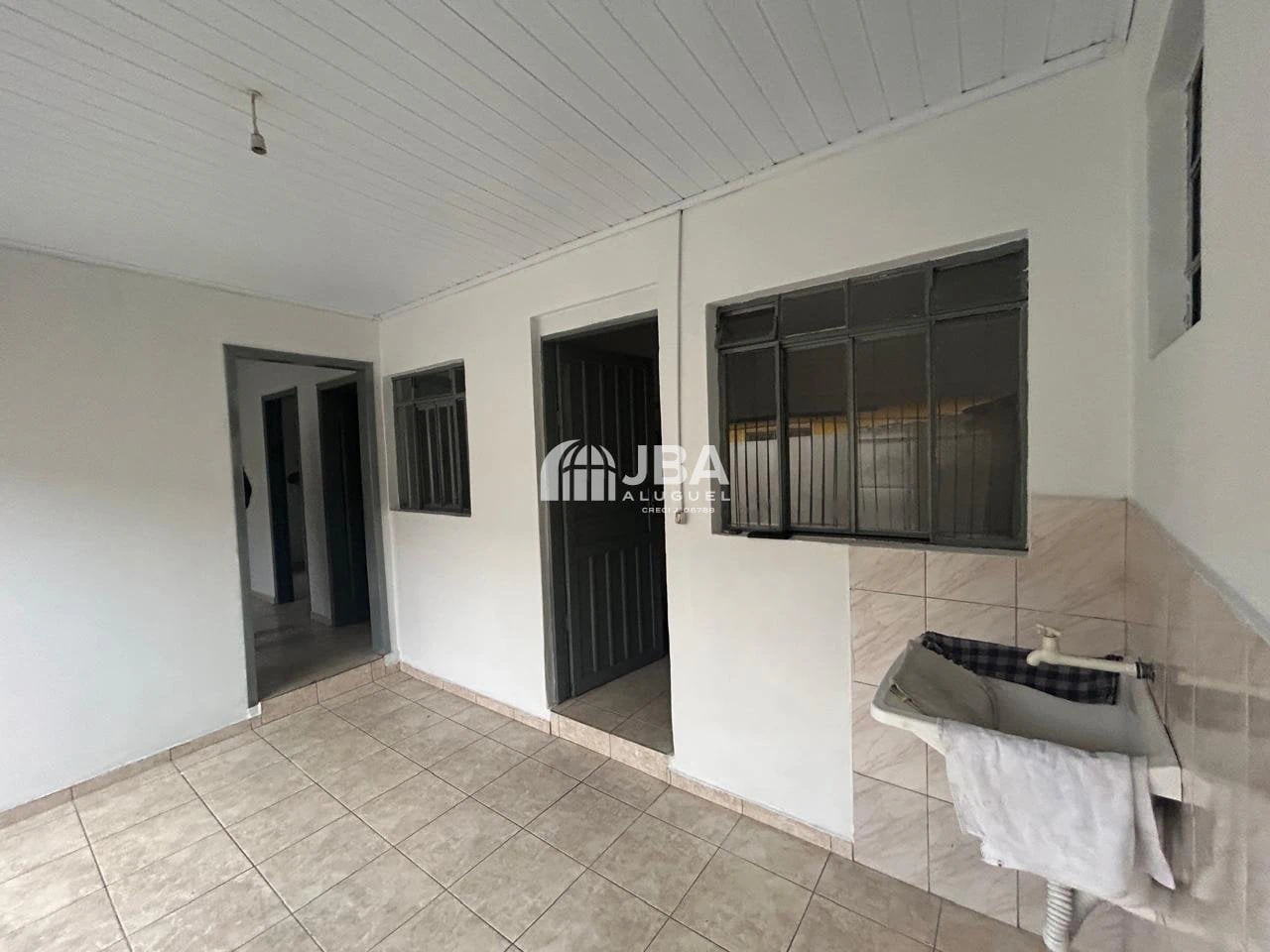 Garden in a 2-bedroom house, 72 m² — photo 2