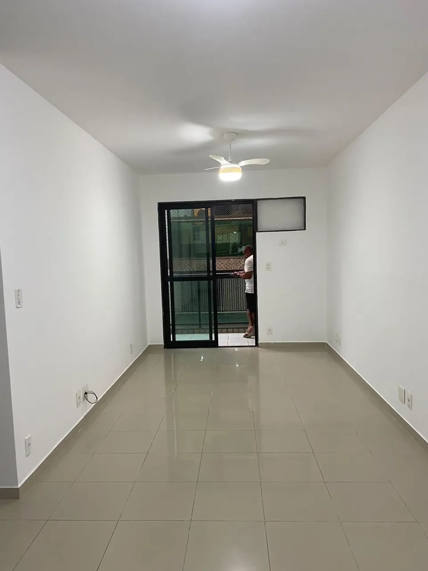 Unfurnished 3-bedroom apartment with balcony and 1 space — photo 5