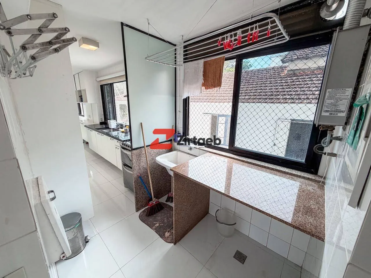 4-bedroom apartment with a walk-in closet in Rio de Janeiro — photo 7